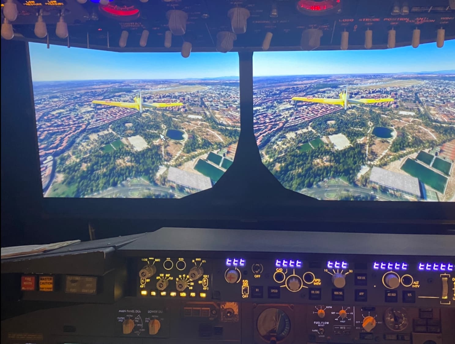 Microsoft Flight Simulator' will support one VR headset this fall
