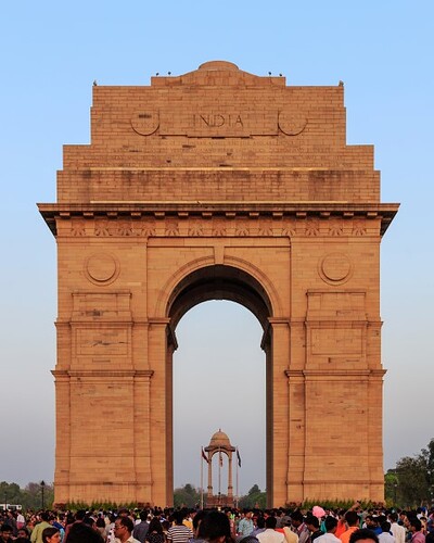 India_Gate_in_New_Delhi_03-2016 (Klein)