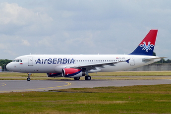 Air_Serbia,_Airbus_A320-200,YU-APG-LHR(14525707236)