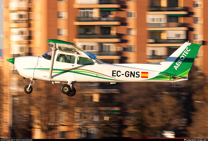 ec-gns-aerotec-cessna-172n-skyhawk-100-ii_PlanespottersNet_1143083_03e9eac6ec_o