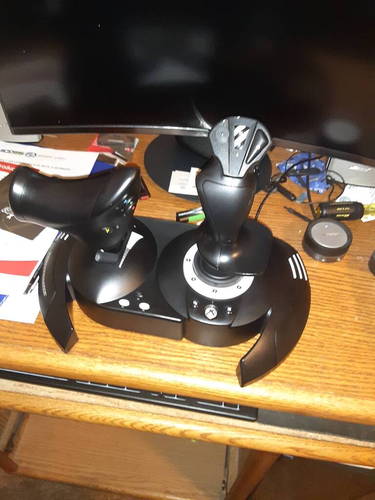 Thrustmaster T.Flight Hotas One Joystick for XBox and Windows