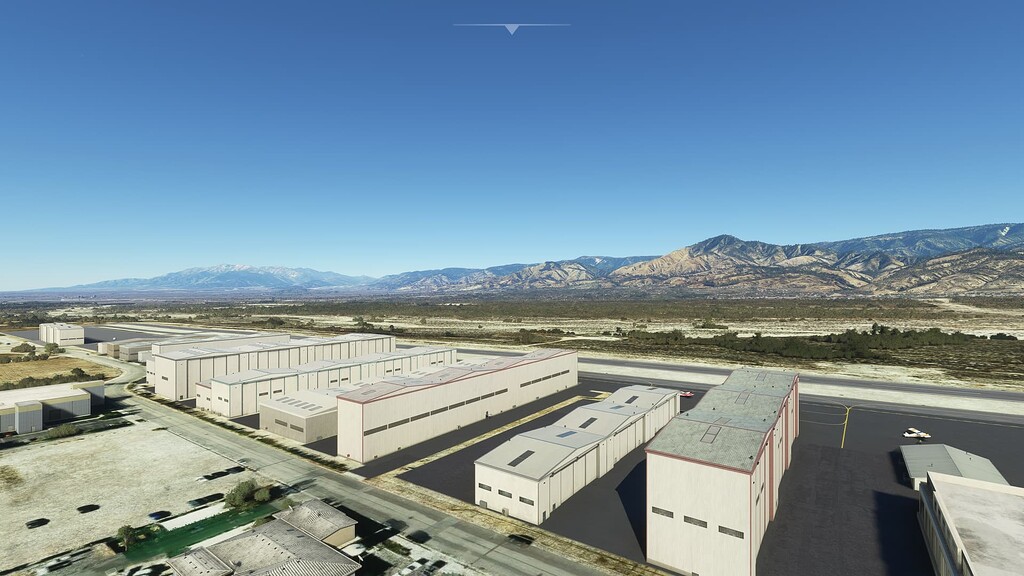 Redlands Municipal (KREI) has way too tall hangar buildings Scenery