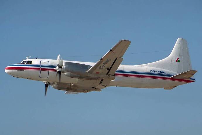 Convair_CV-580-C,_Agroar_Cargo_JP6692086