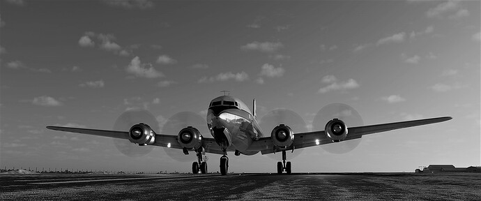DC 6 black&white