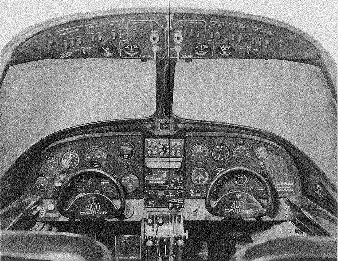 Camair480-cockpit