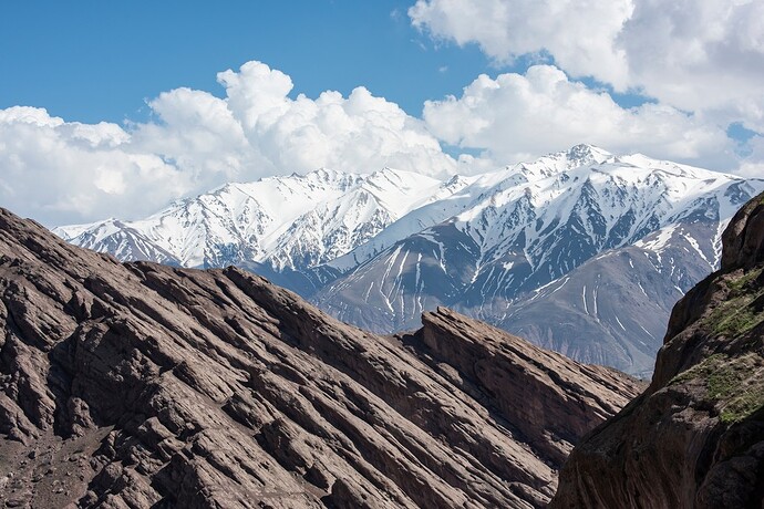 Alborz-Iran-mountains-peaks