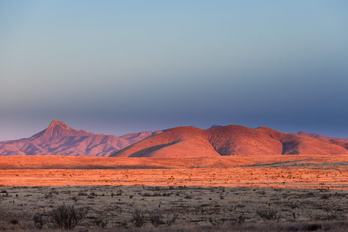 sunset-light-high-desert-landscape-new-mexico-us-2022-02-02-05-06-54-utc-1-1024x683