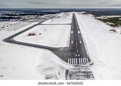 airport-runway-takeoff-airplane-flight-260nw-567632632