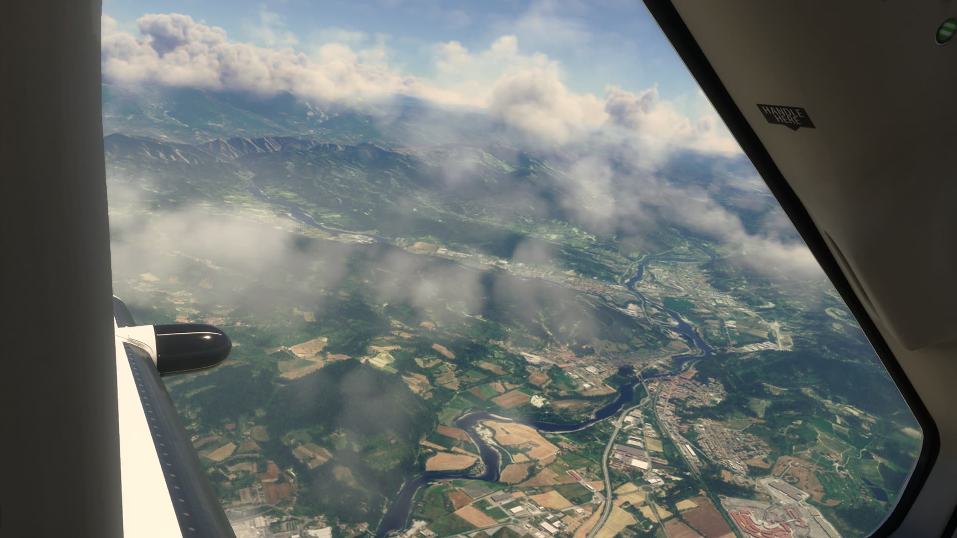 There is no bad weather for this little bird - Screenshots & World  Discovery - Microsoft Flight Simulator Forums