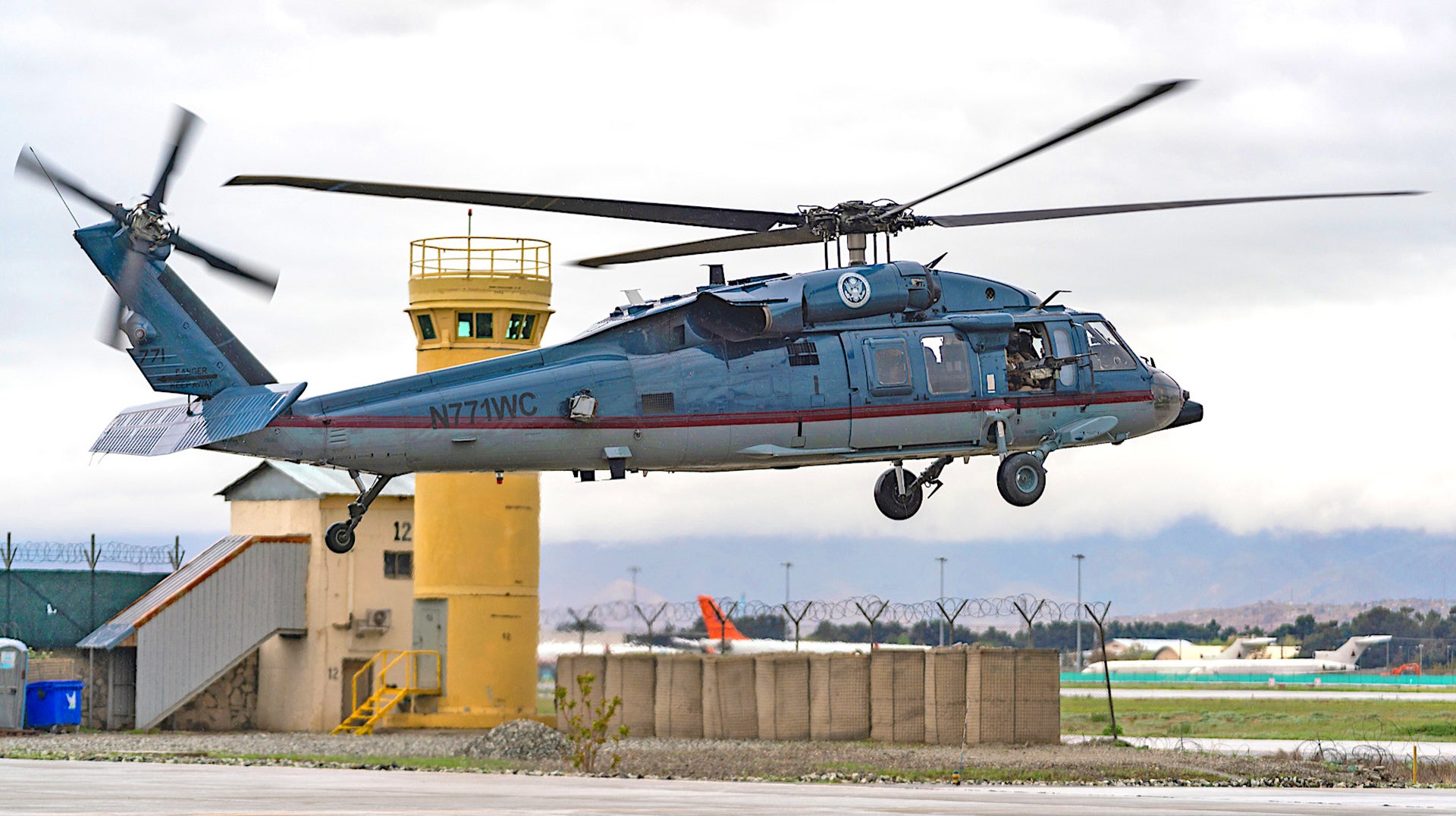 Бекас самолет. Авиационное крыло. Самолет Блинкена. Medevac.