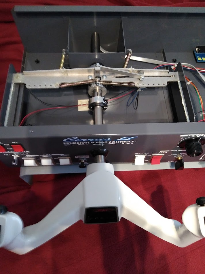 Force Feedback Yoke project 259 by TRPara Home Cockpit Builders