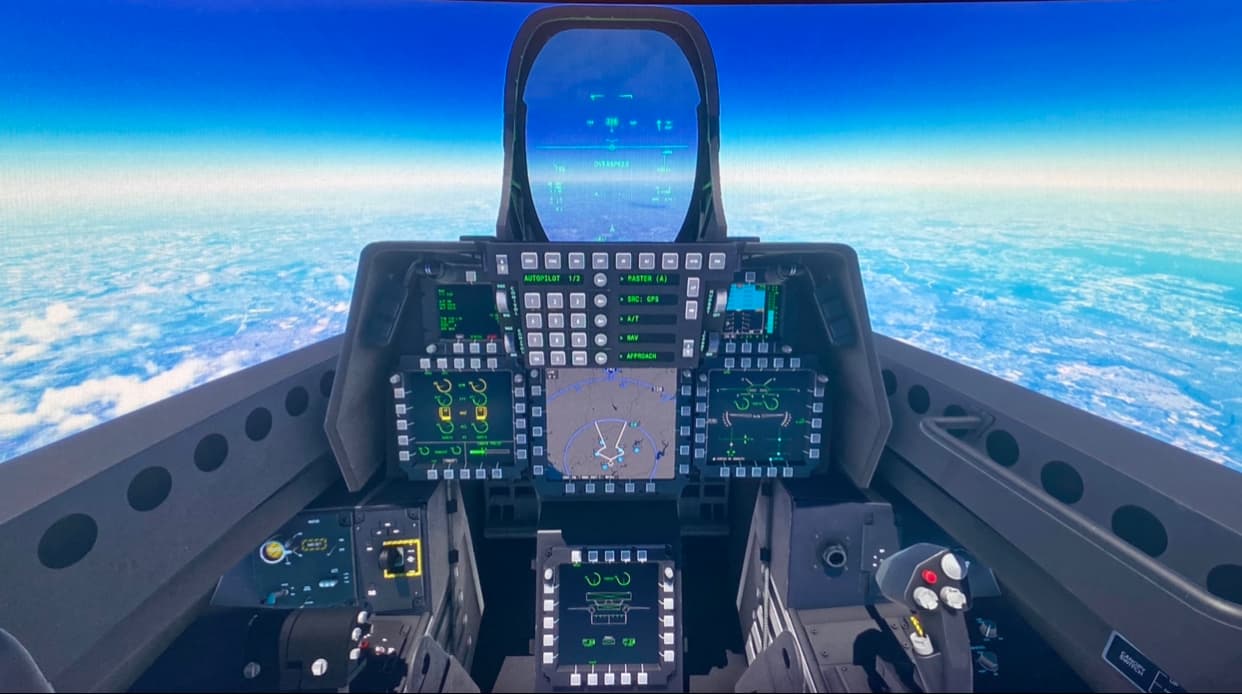 F 22 Cockpit 9156