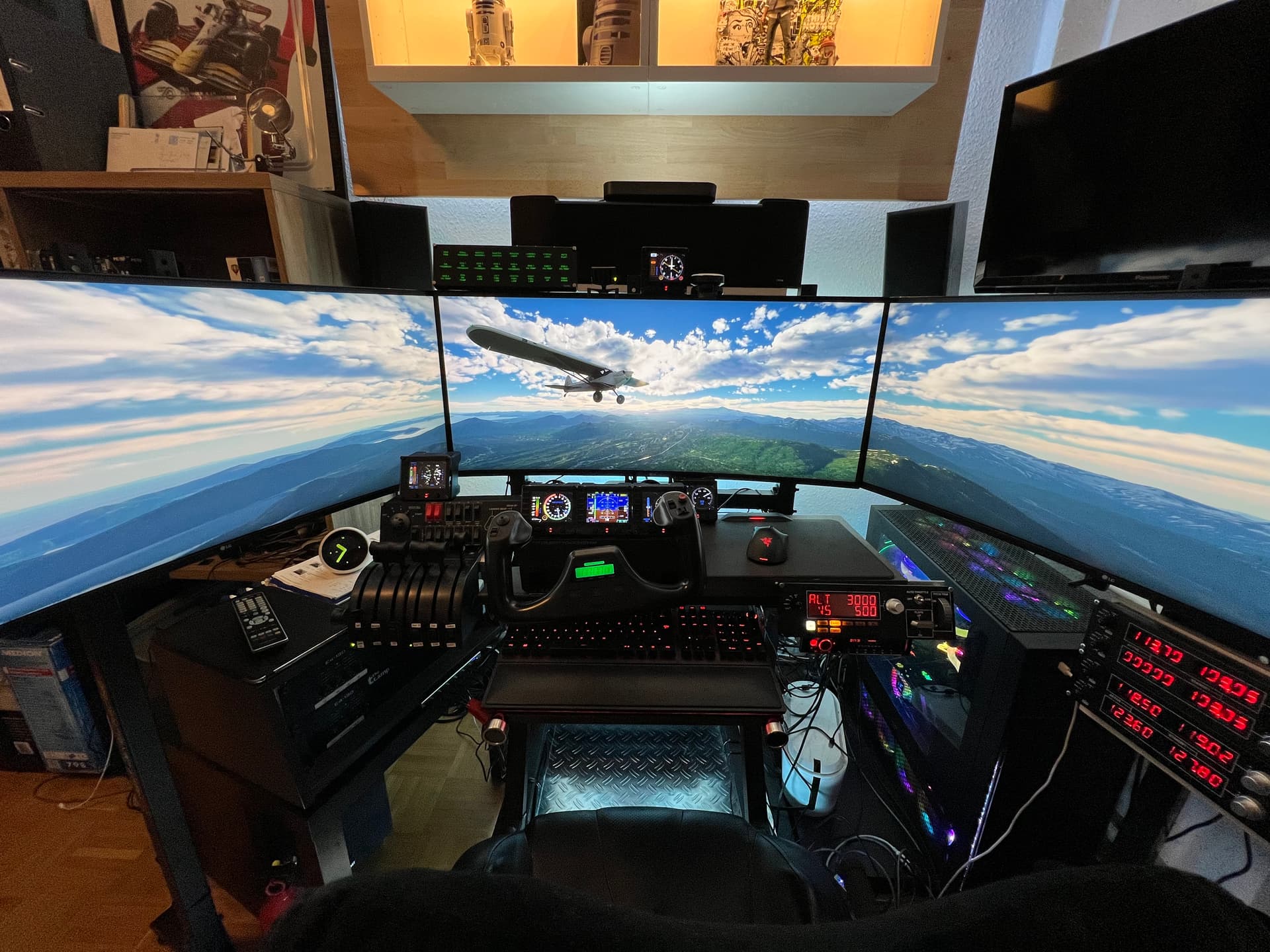 This new $500 flight yoke and quadrant is as realistic as it gets