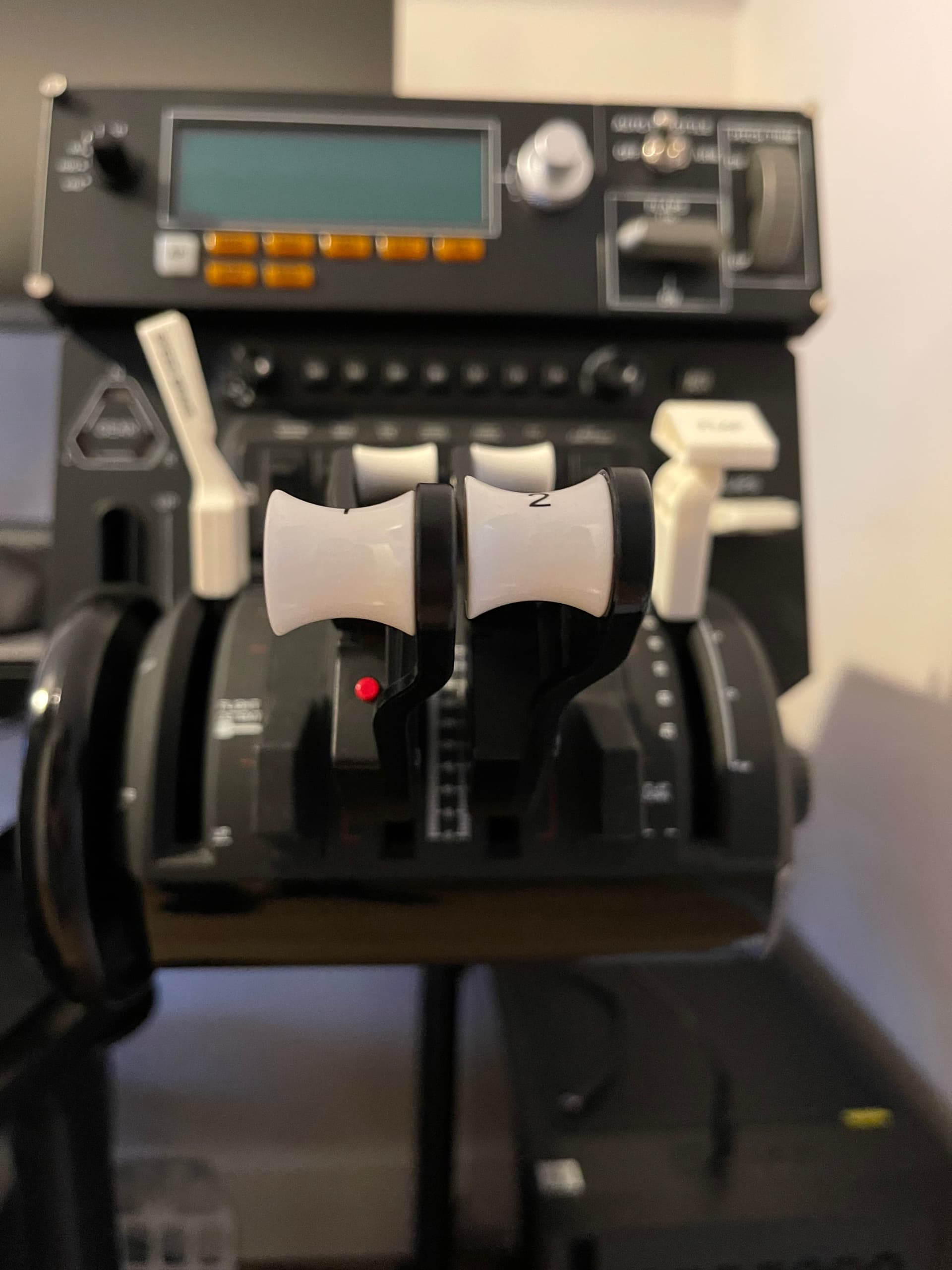 New Honeycomb Bravo Throttle, is this normal? The levers are not aligned  when pulled back before being in the reverse area. : r/flightsim