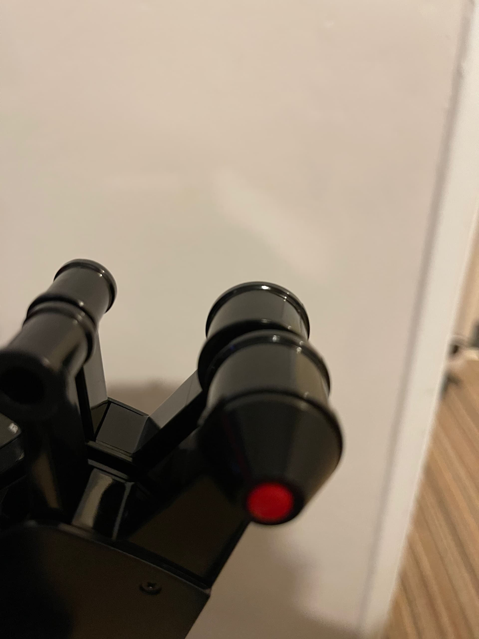 New Honeycomb Bravo Throttle, is this normal? The levers are not aligned  when pulled back before being in the reverse area. : r/flightsim