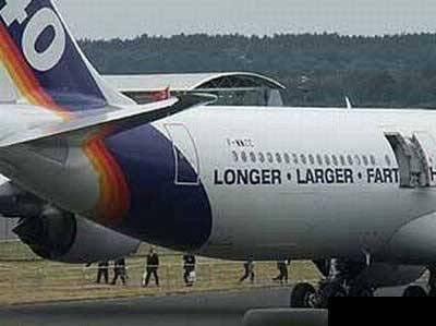 airplane-longer-larger-■■■■